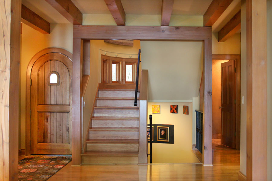 Arts & Crafts Lake Home